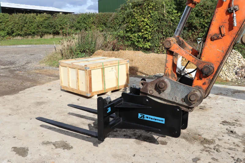 PF4 Heavy Duty Excavator Pallet Forks - 3 to 6 Tonne Excavator - Image 2