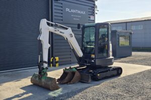 Bobcat E26 Mini Digger 2.6 ton - 2017 - SKU 2066
