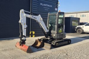 Bobcat E26 Mini Digger 2.6 ton - 2016 - SKU 2065