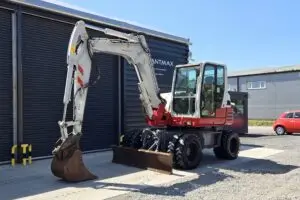 Takeuchi TB295W Wheeled Digger 9.5 ton, 2018 *LOW HOURS* - SKU 2087