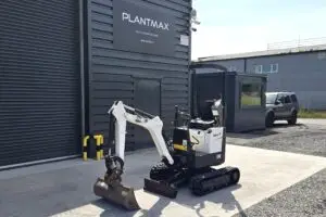 Bobcat E10 Micro Digger 1.2 ton, 2016, *Low hours* - SKU 2073