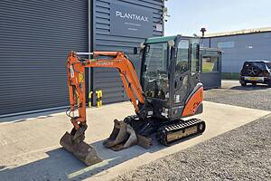 Hitachi ZX18-3 Mini Digger 1.9 ton, 2016 - SKU 2120