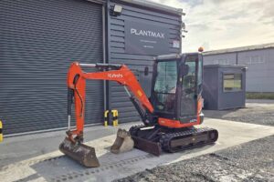 Kubota U27-4 Mini Digger 2.7 ton, 2016 - SKU 2131