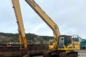 Komatsu PC210LC-11E0, 24 ton Long Reach Excavator, 2020 *LOW HOURS* - SKU 2271