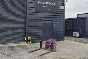 Prodem Excavator pallet forks, 3 ton capacity, suitable for 10 13 ton digger