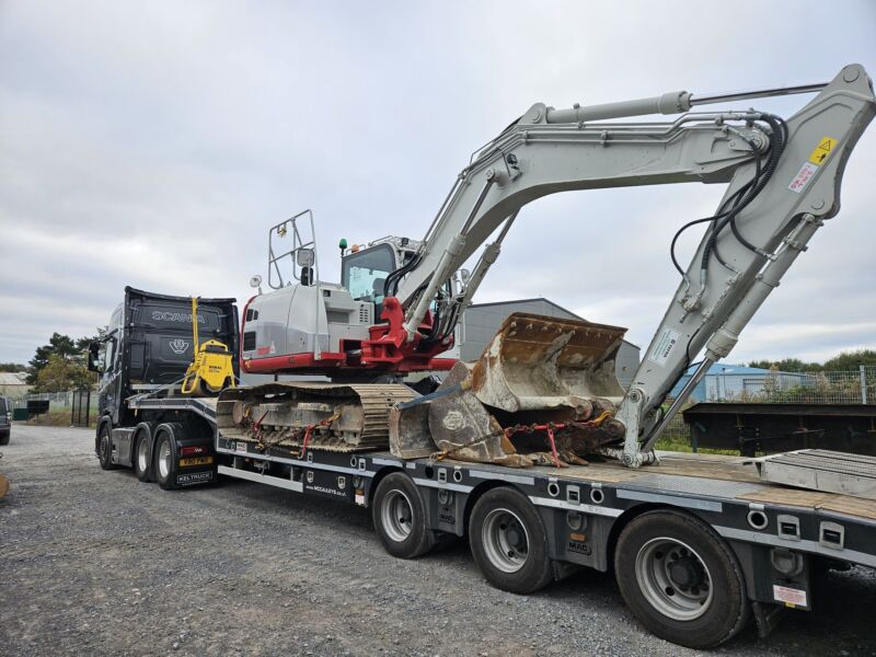 Image for the Tweet beginning: Nice Takeuchi TB2150 rolling in